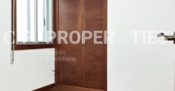 Piso en calle Menéndez Pelayo