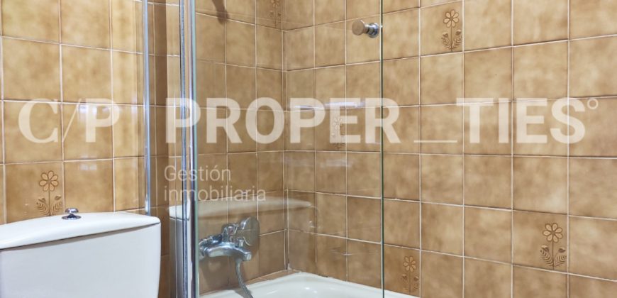 Piso en calle Menéndez Pelayo