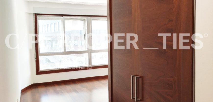 Piso en calle Menéndez Pelayo