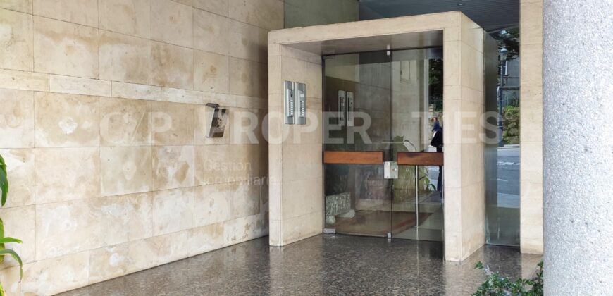 Dúplex en Calle Arquitecto Pérez Bellas