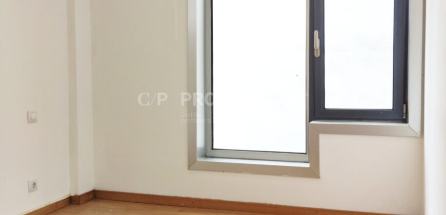 Piso en calle López de Neira