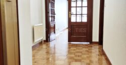 Piso en calle Rosalía de Castro