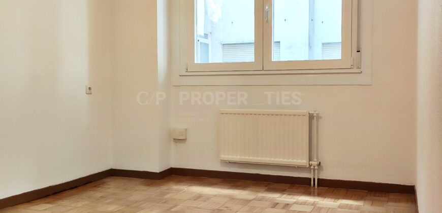 Piso en calle Rosalía de Castro