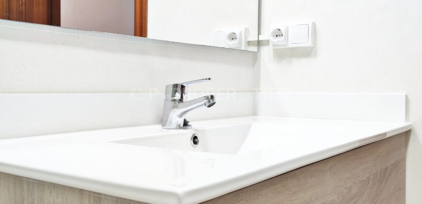 Piso en calle Rosalía de Castro