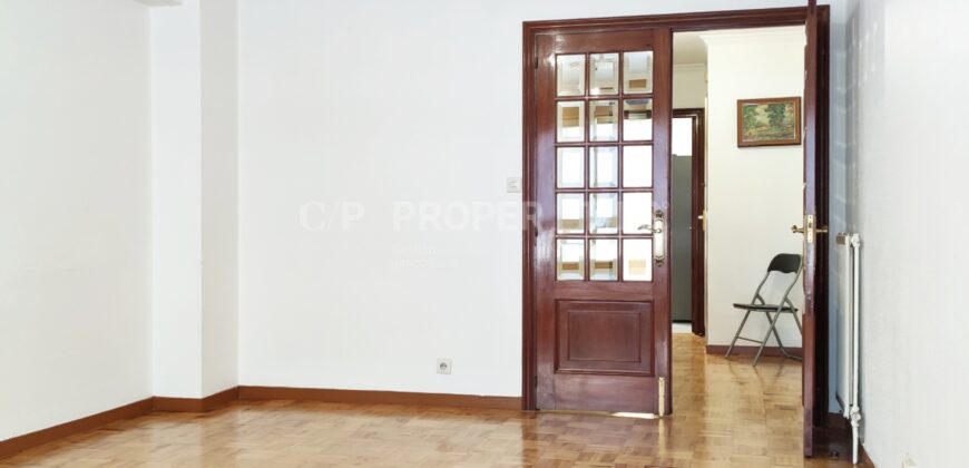 Piso en calle Rosalía de Castro