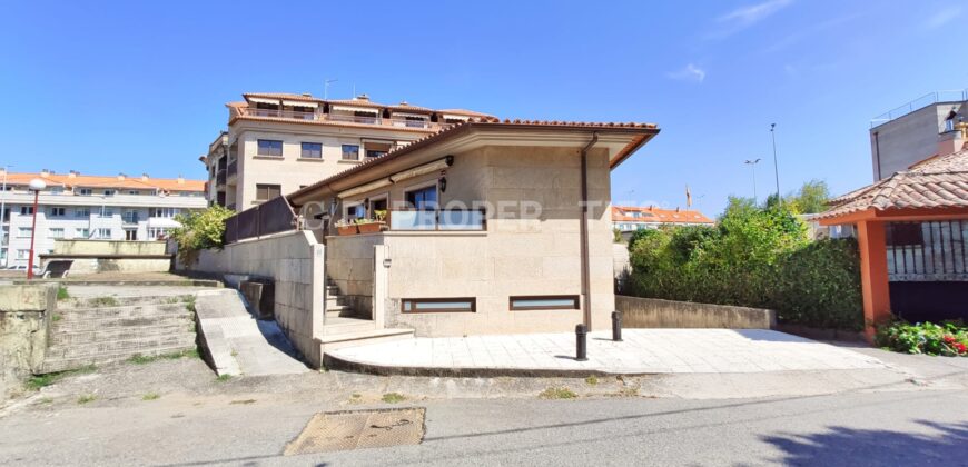 Chalet adosado en Av de Sabarís