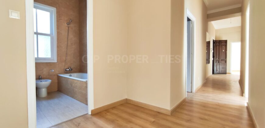 Piso en calle Joaquín Lóriga