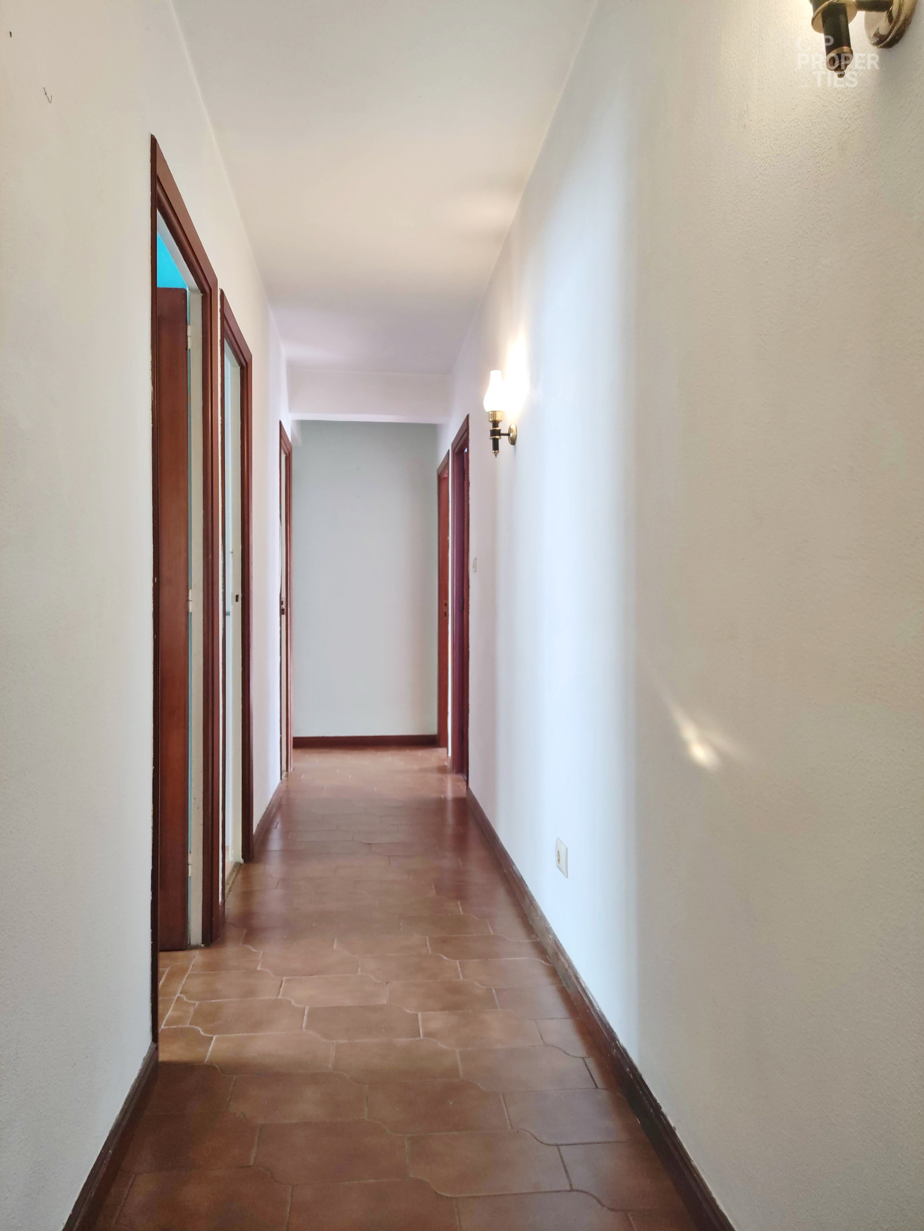 Piso en Avenida Hispanidad