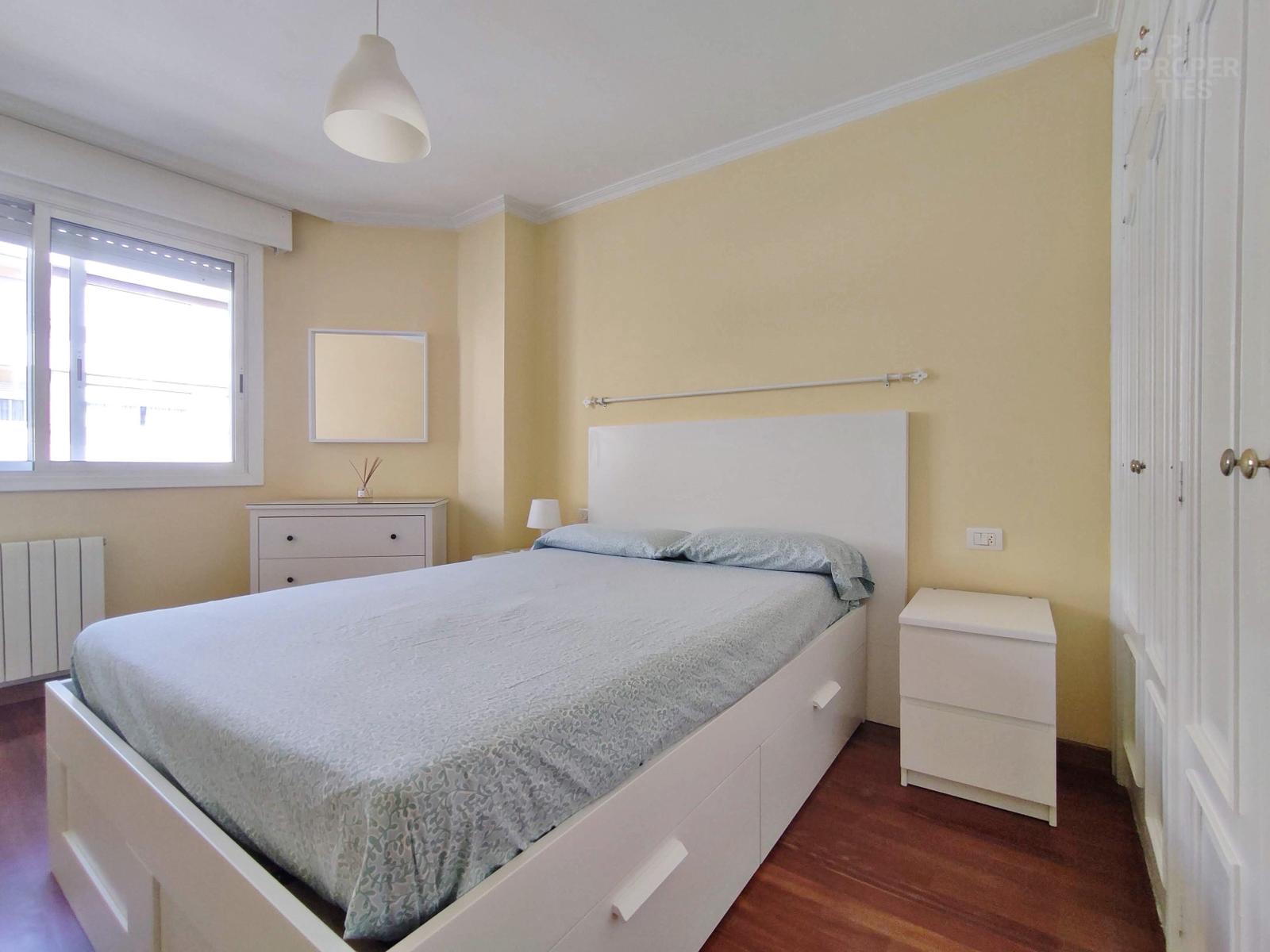 Piso en Calle Escultor Gregorio Fernández