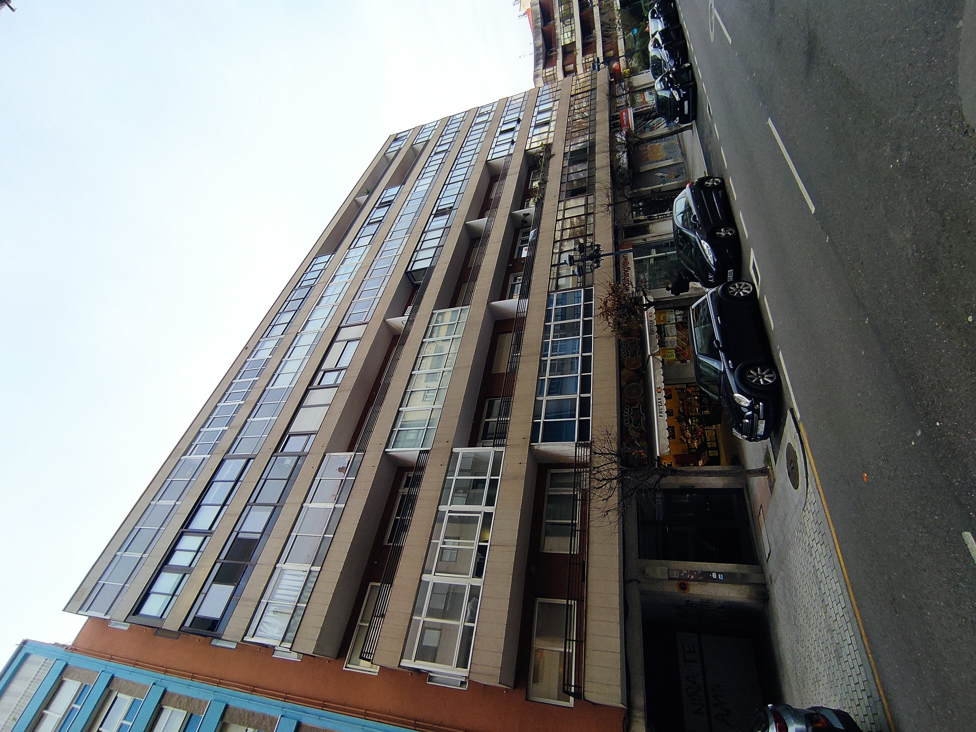Piso en Calle Torrecedeira