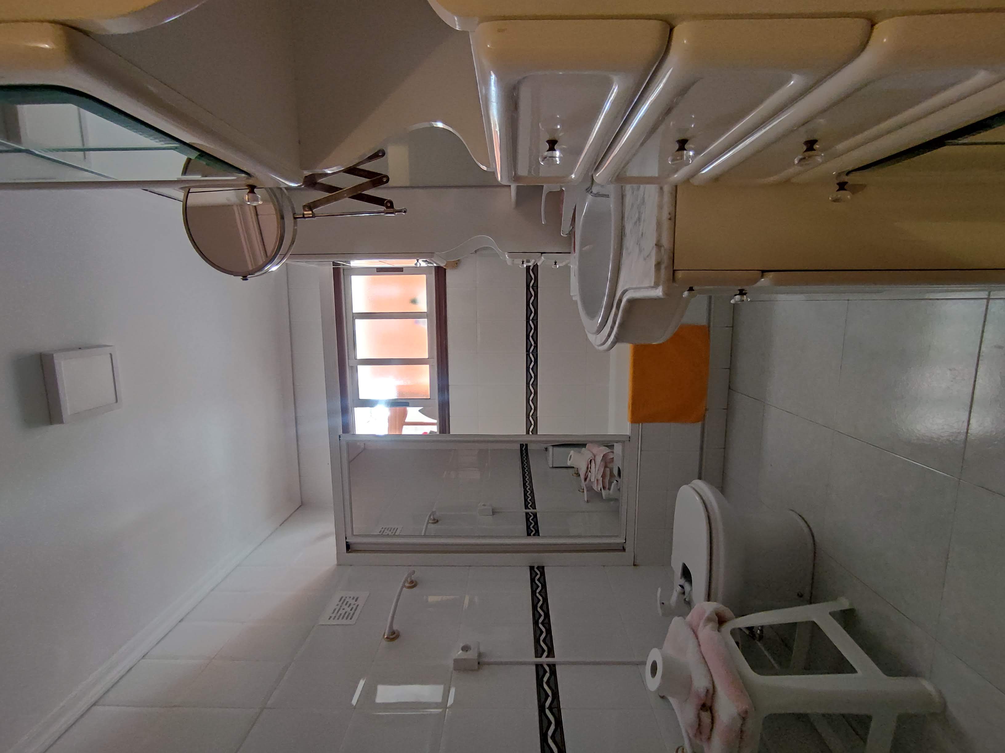 Habitación en Avenida Alcalde Gregorio Espino