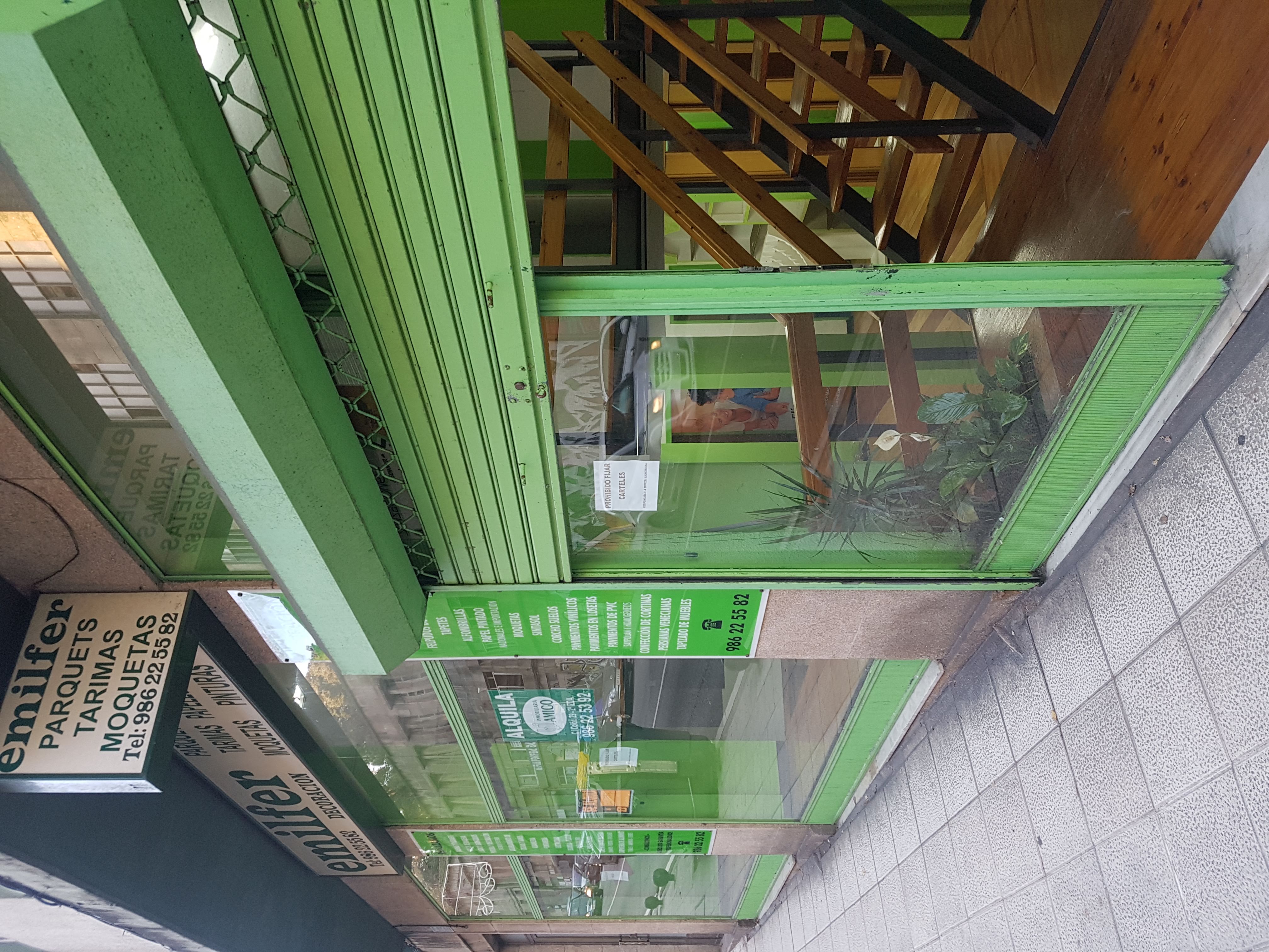 Local en Calle Falperra